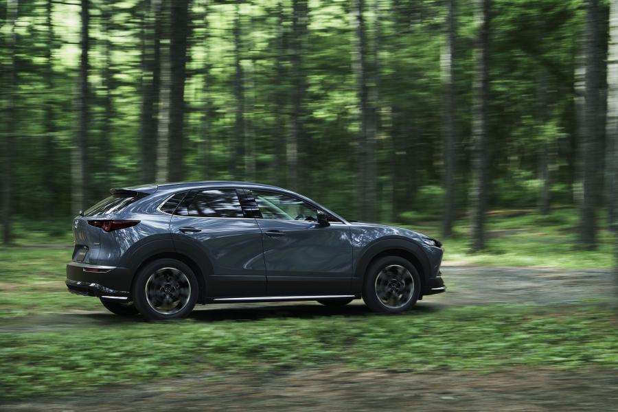  Mazda CX-30 Signature Style 2020 года  (JP) (фото 2 из 3)